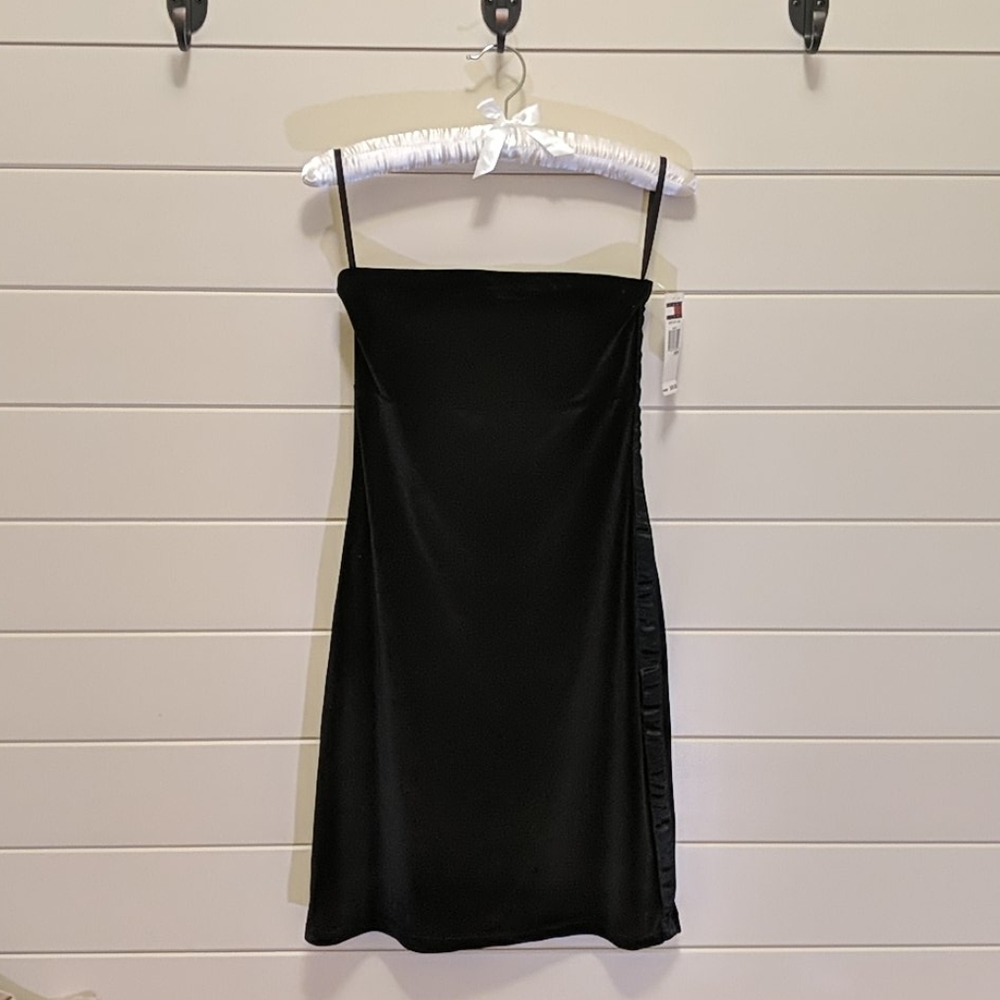 NWT TOMMY JEANS Black Velvet Strapless Dress